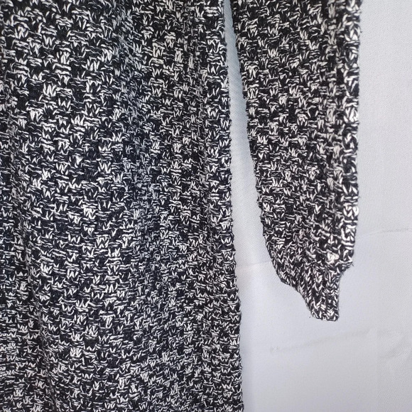 Leo & Nicole long open front long cardigan sweater - Picture 2 of 10